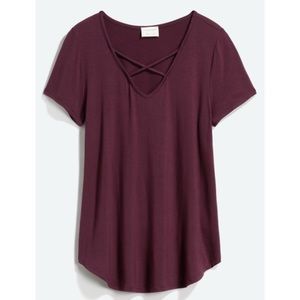 EMORY PARK Dulce Short Sleeve Purple Knit Deep V Criss Cross Cut Out Size Small